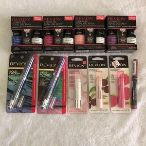 BRAND NEW REVLON MAKEUP